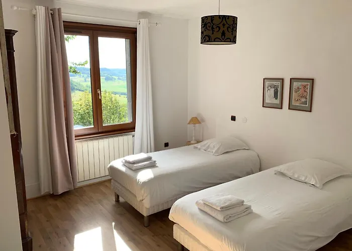 Les Hauts De Sion Casa de Férias Saxon-Sion