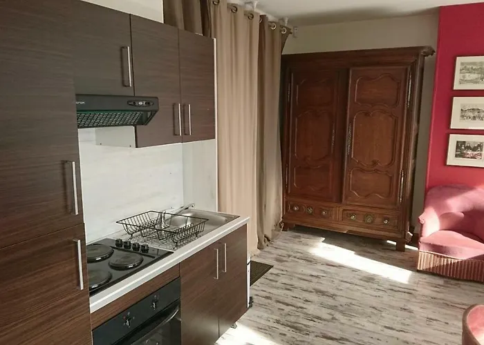 Les Hauts De Sion Casa de Férias Saxon-Sion